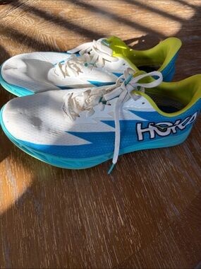 Hoka track shoes women’s size 11, men’s 9.5